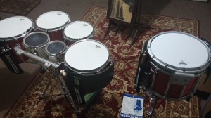 snare and tenor yamaha marching drums